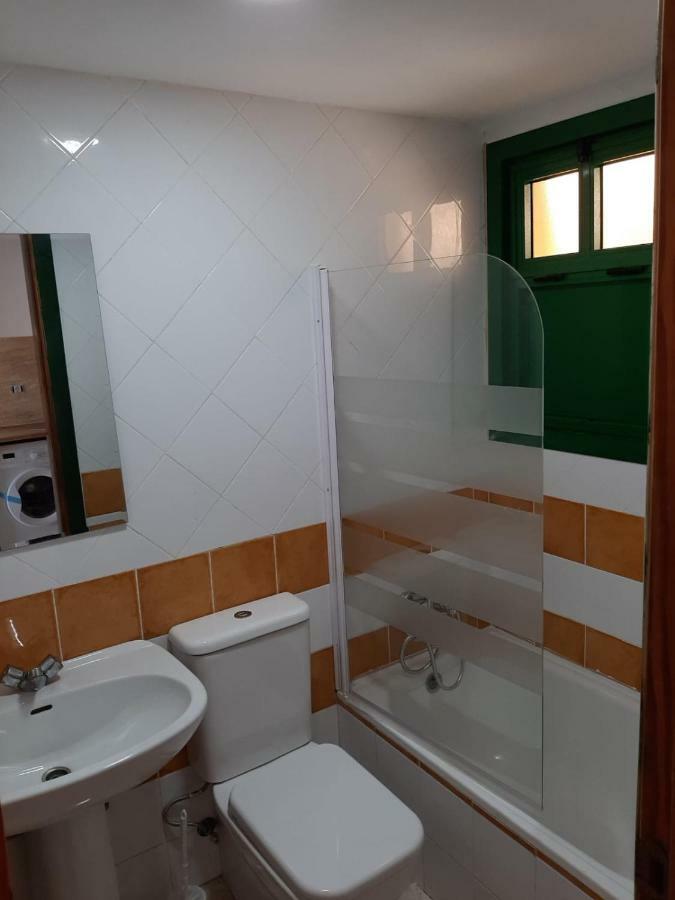 Apartamento En Caleta Paraiso. Apartment Коста де Антигуа Екстериор снимка